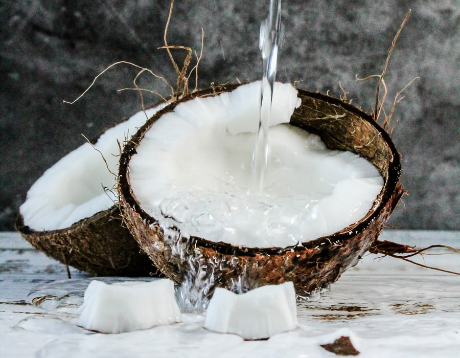 Coconut water - Holista